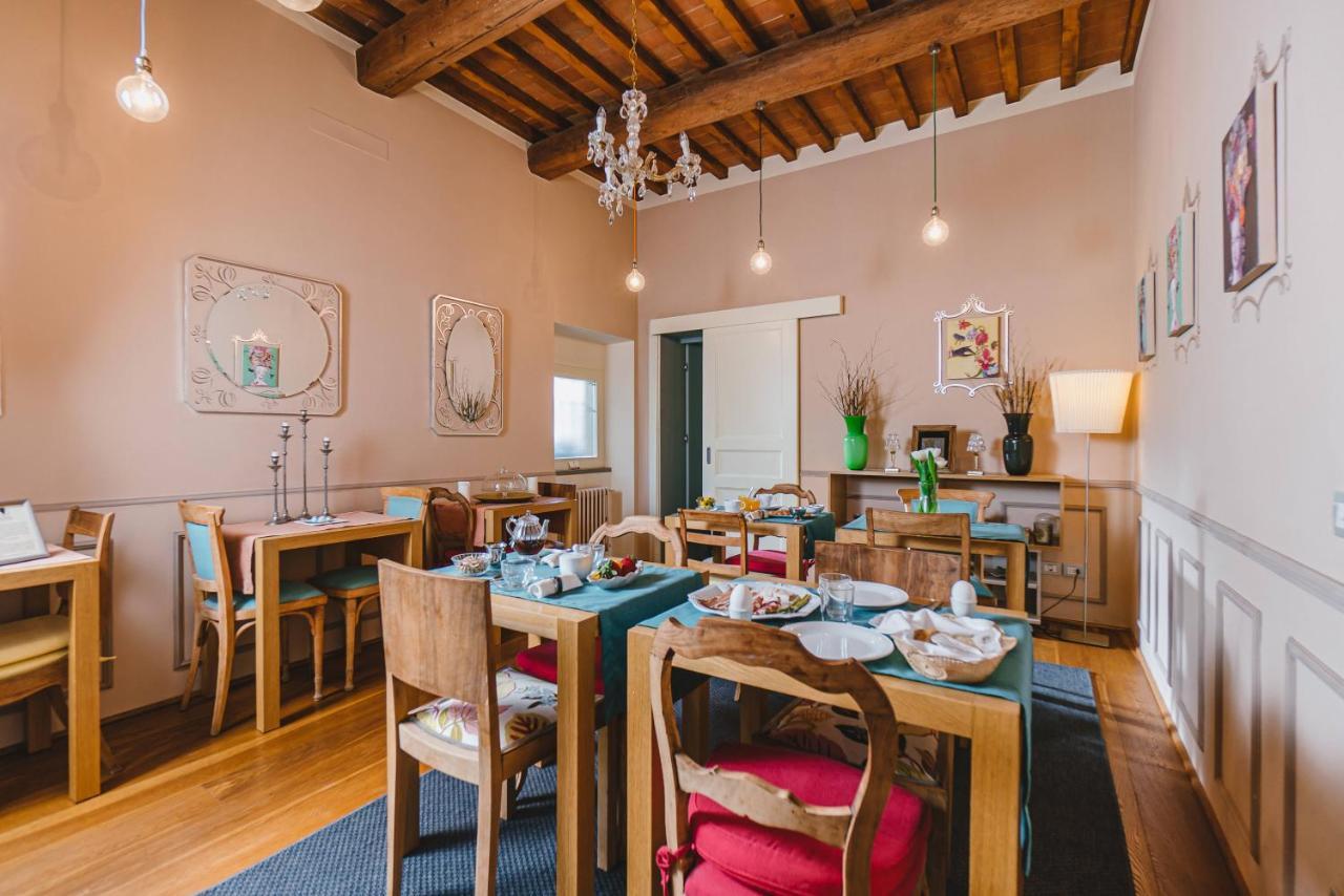 Duchess Boutique De Charme Panzió Firenze Kültér fotó