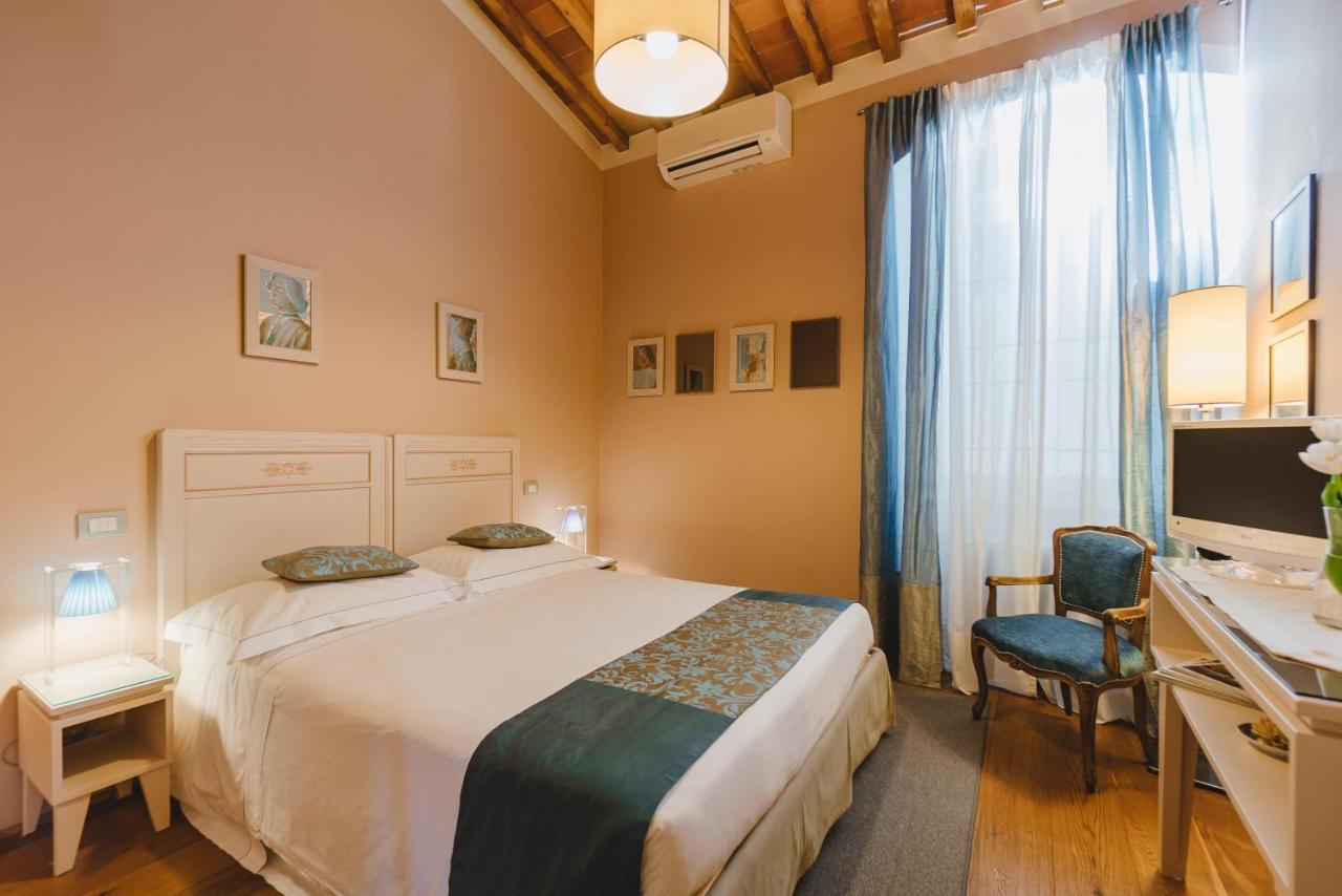Duchess Boutique De Charme Panzió Firenze Kültér fotó